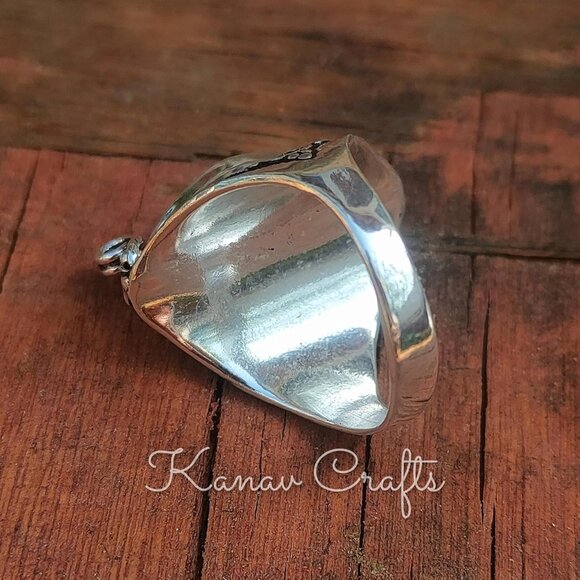 Mystic Topaz Secret Stash Poison Box Ring - Unisex 6 Silver Plated Jewelry - Picture 5 of 9